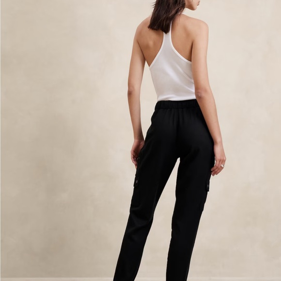 Banana Republic cargo jogger - Picture 3 of 5